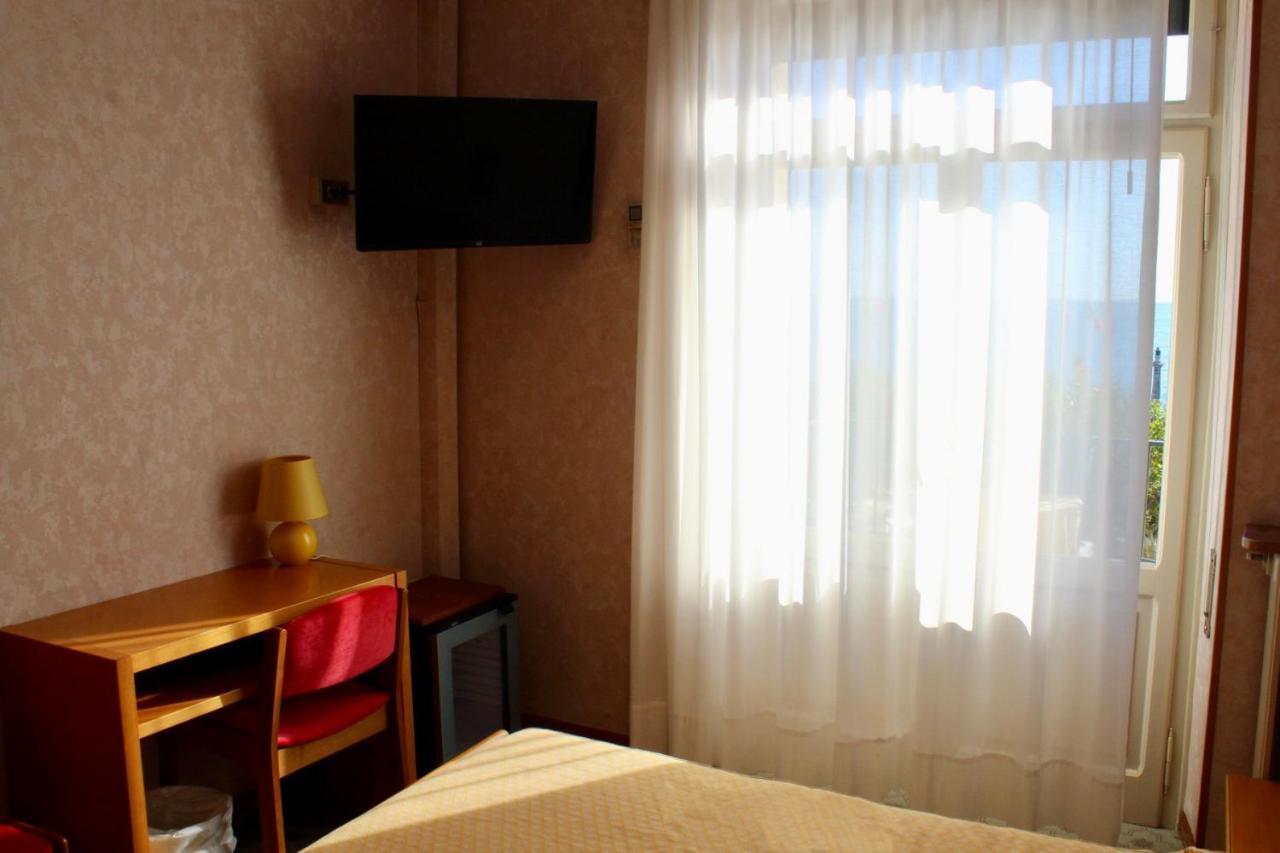 Tre Corone Hotel 3*